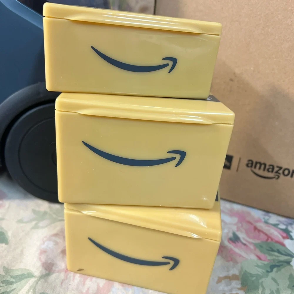 Amazon Prime Blue Delivery Ride on Van - Picture 4 of 16